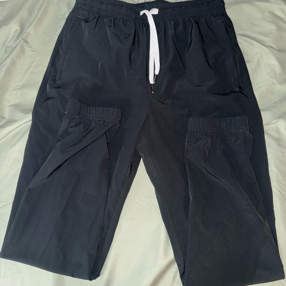 Cove Men's Charcoal Joggers with White Accent